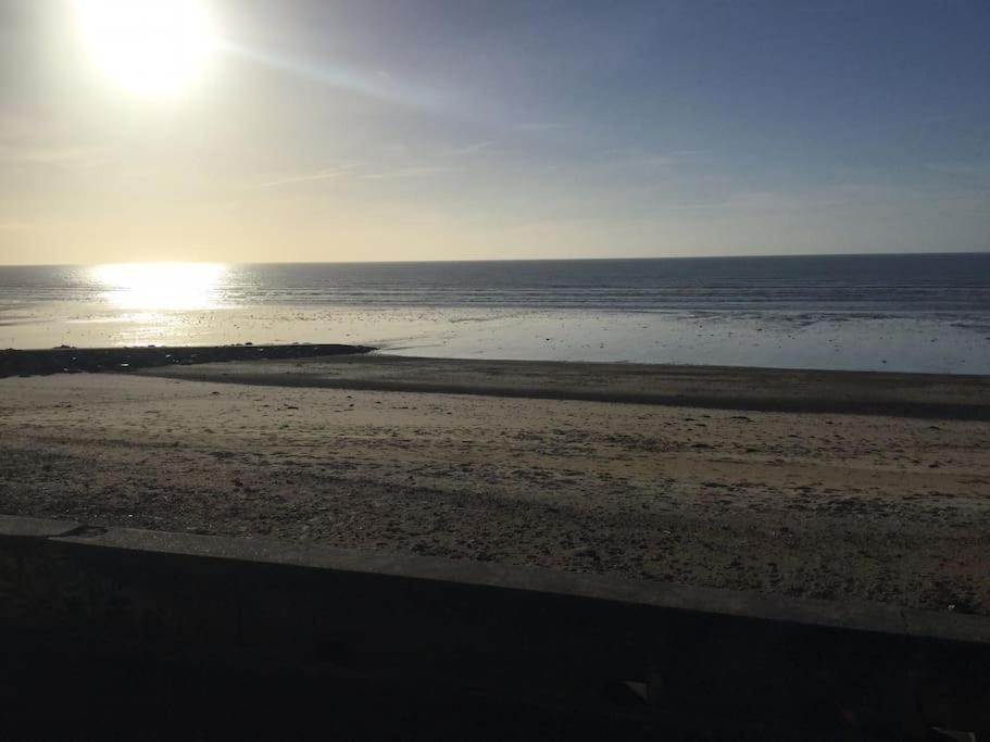 Les Iles Vue Sur Mer Agon-Coutainville Exterior foto